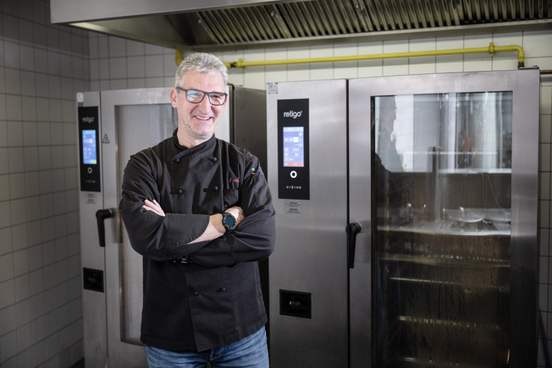 Mercedes-Benz Арена